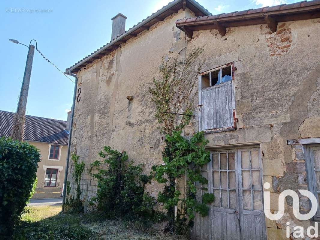 Photo 3 - Maison à CHAMPAGNE-SAINT-HILAIRE