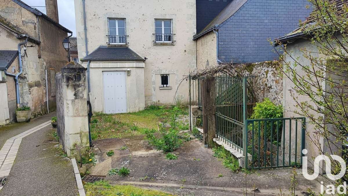 Photo 3 - Maison à NEUILLE-PONT-PIERRE