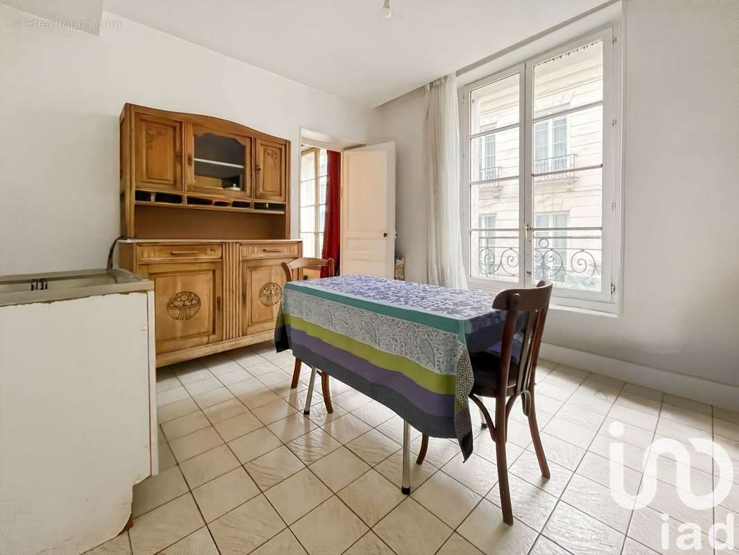 Photo 4 - Appartement à PARIS-4E