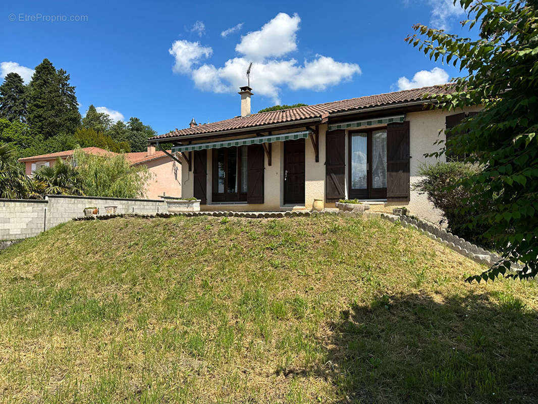 Maison à BOURGOIN-JALLIEU