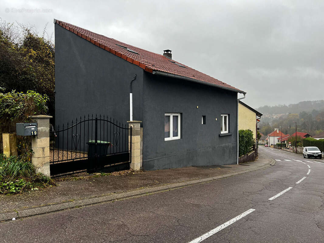 Maison à HOMBOURG-HAUT