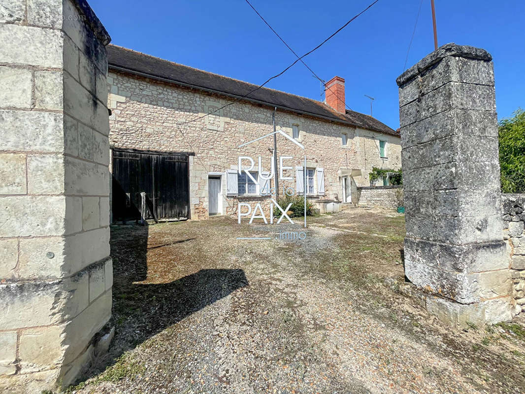 Maison à SAINT-SAUVEUR