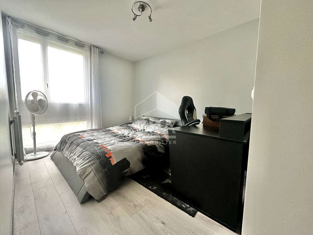 Appartement à HOUILLES