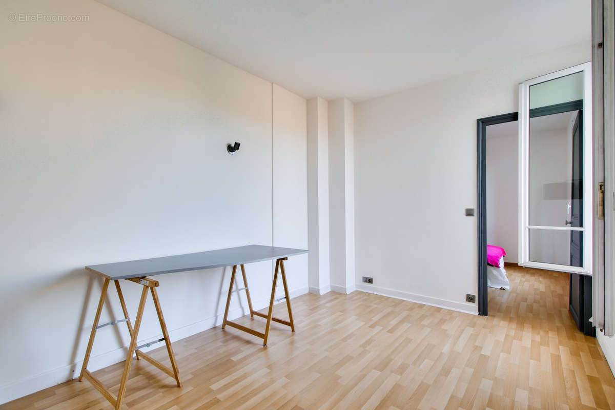 Appartement à NOGENT-SUR-MARNE