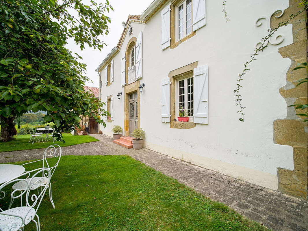 Maison à AIRE-SUR-L&#039;ADOUR