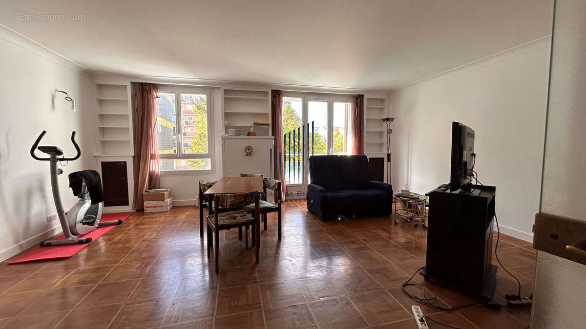 Appartement à RUEIL-MALMAISON