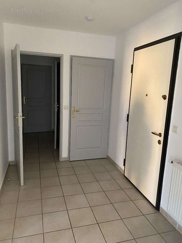 Appartement à RIVES