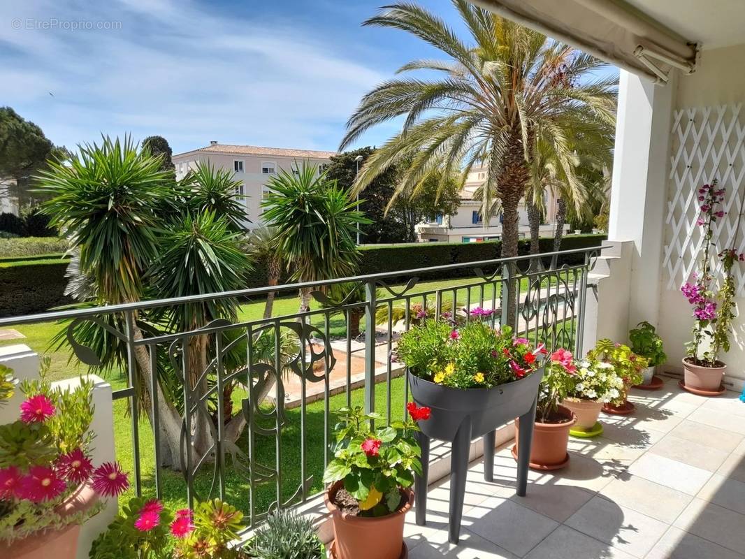 Appartement à SANARY-SUR-MER