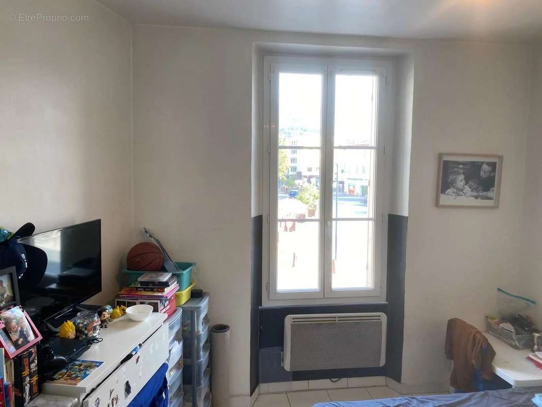 Appartement à LA VALETTE-DU-VAR