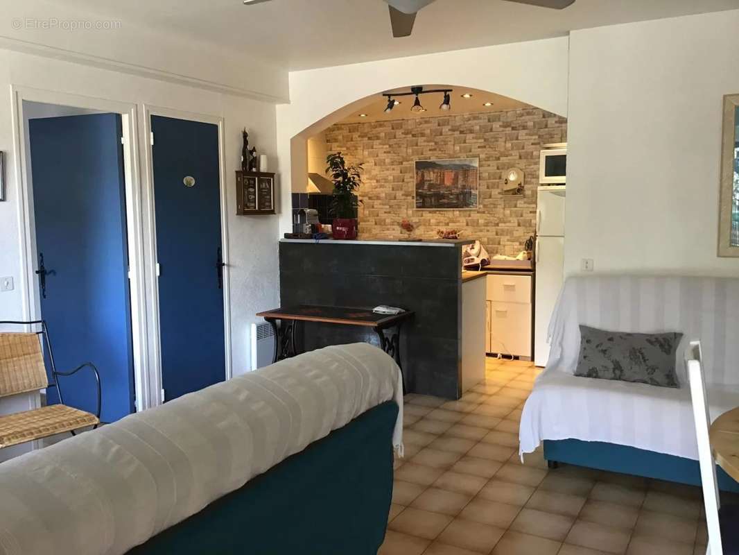 Appartement à BORMES-LES-MIMOSAS