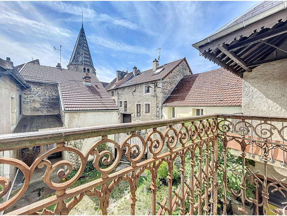 Maison à PLOMBIERES-LES-DIJON