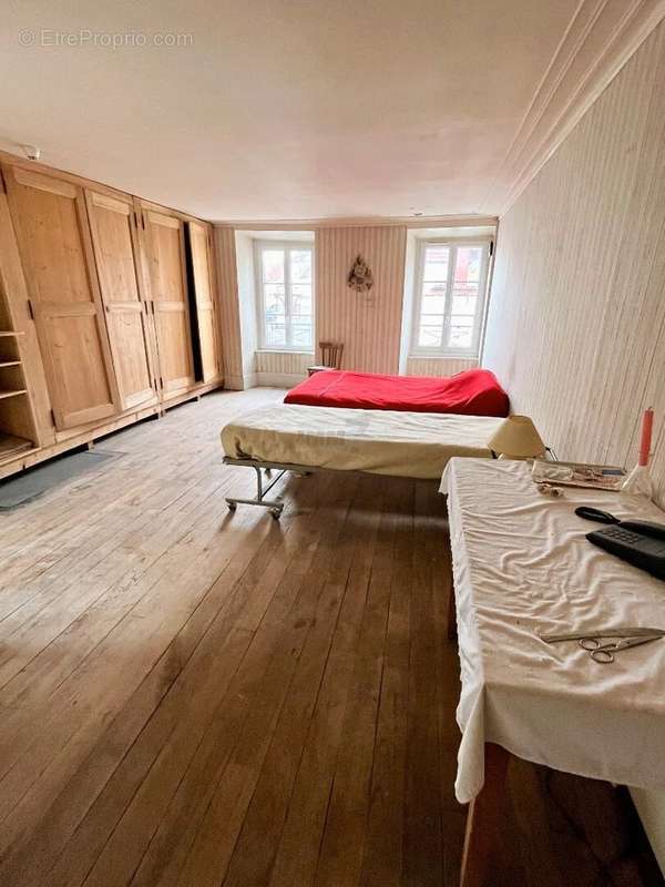 Appartement à MONTMIRAIL