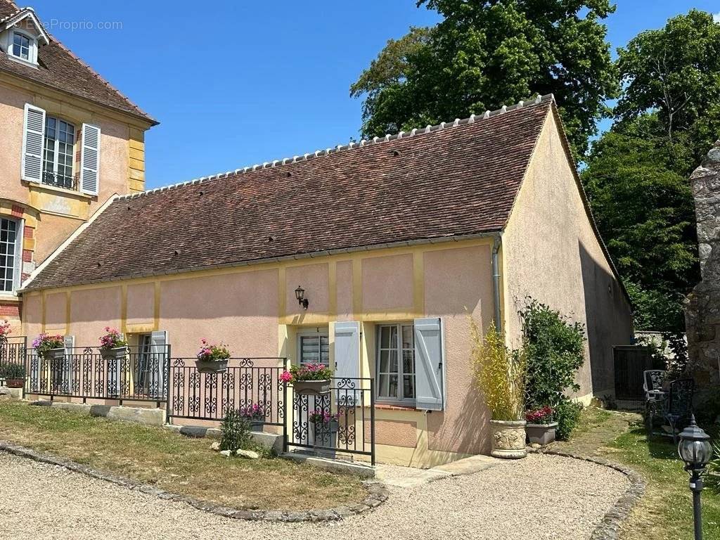 Maison à JOUY-SUR-MORIN