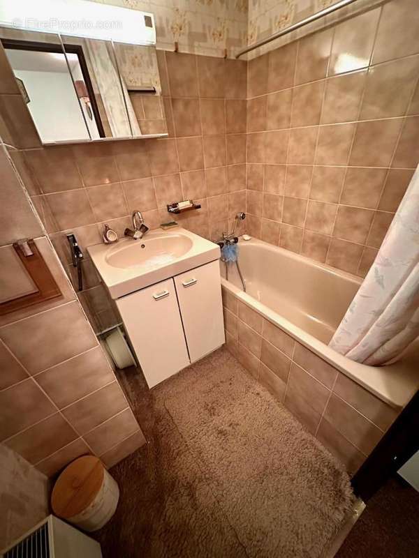   - Appartement à PRADES