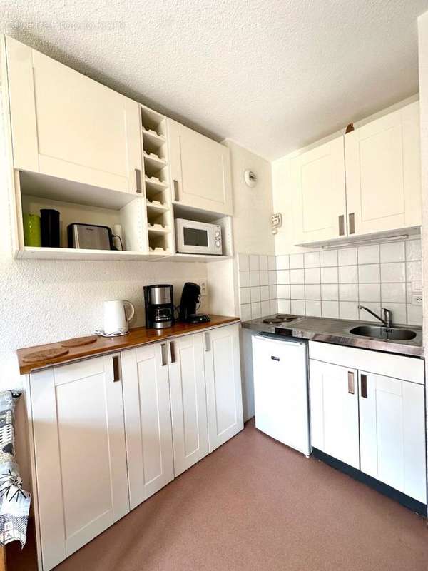   - Appartement à AX-LES-THERMES