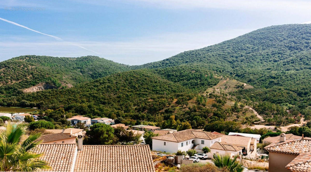 Terrain à SAINTE-MAXIME