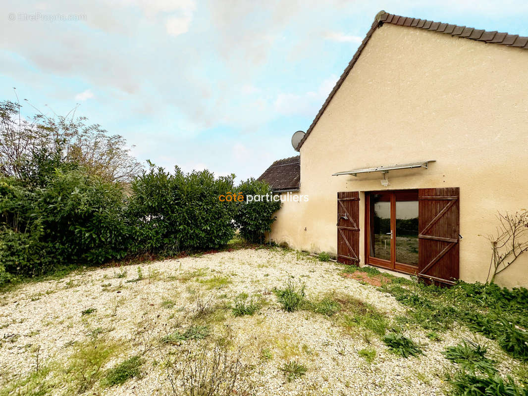 Maison à SALIGNY