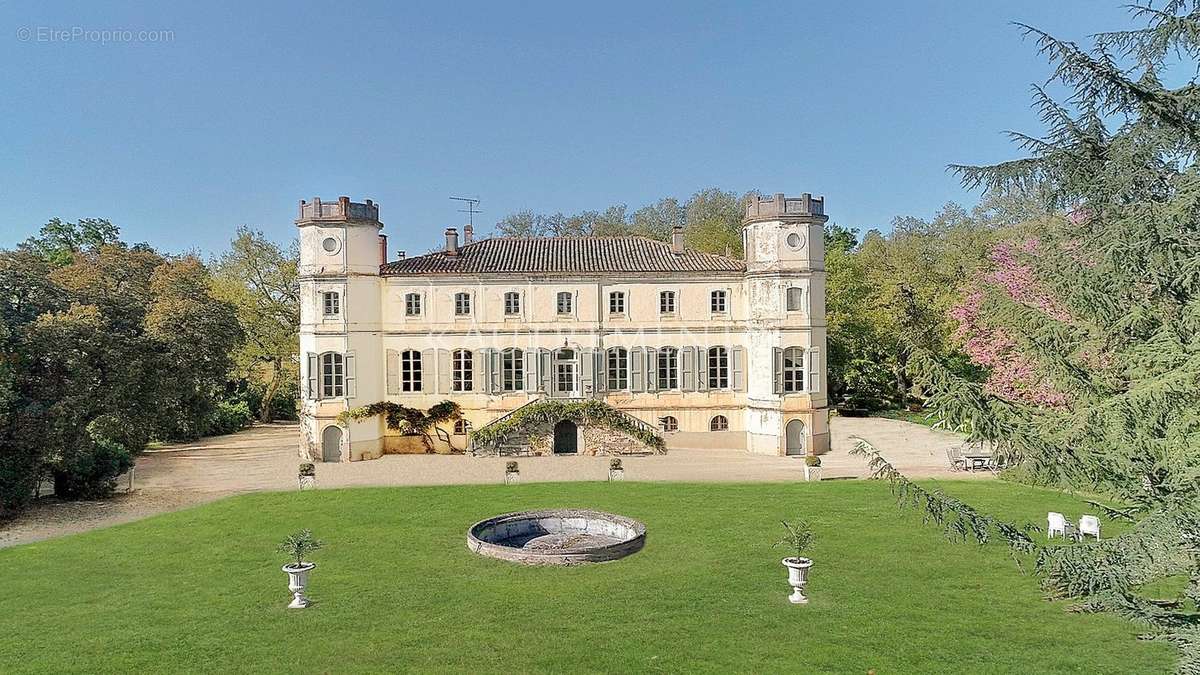 Maison à SAINT-SULPICE