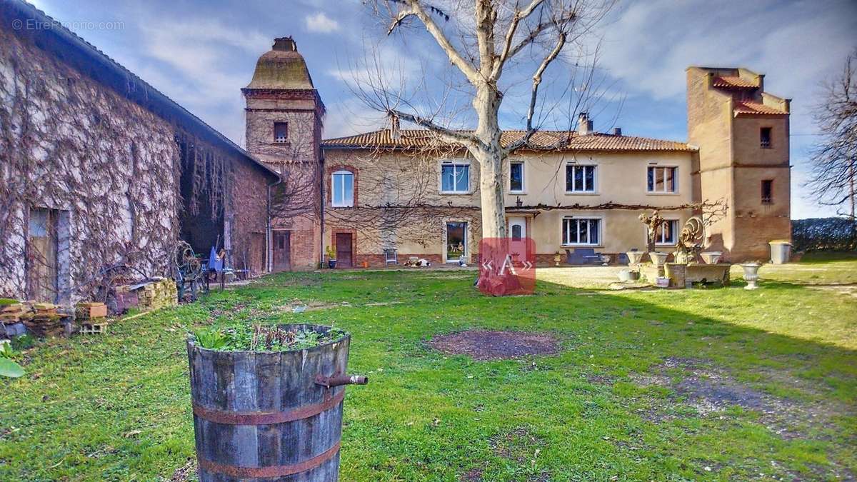 Maison à PARISOT