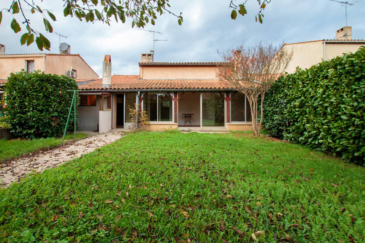 Maison à FONBEAUZARD