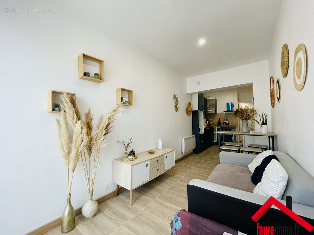 Appartement à TERRASSON-LAVILLEDIEU