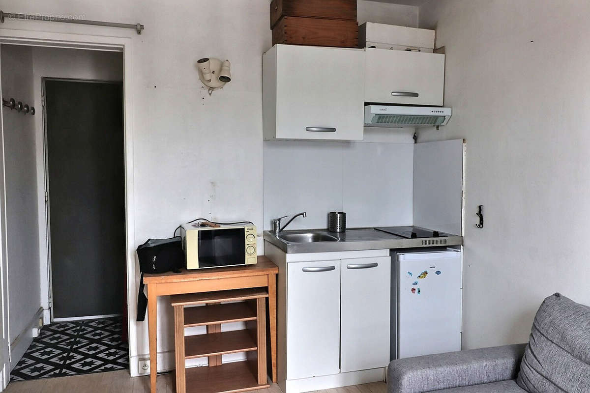 Appartement à PARIS-14E