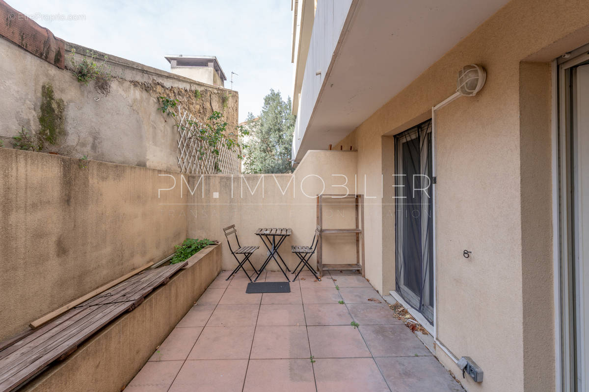 Appartement à MARSEILLE-5E