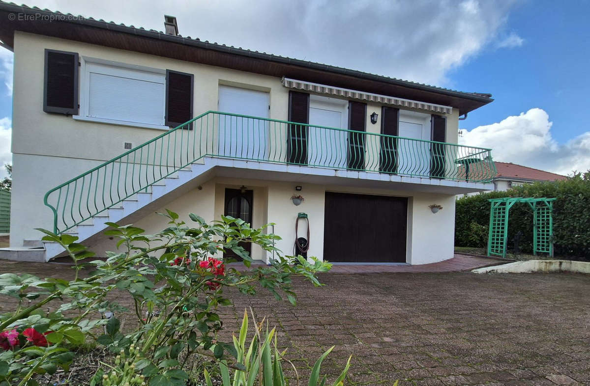 Maison à BELLERIVE-SUR-ALLIER