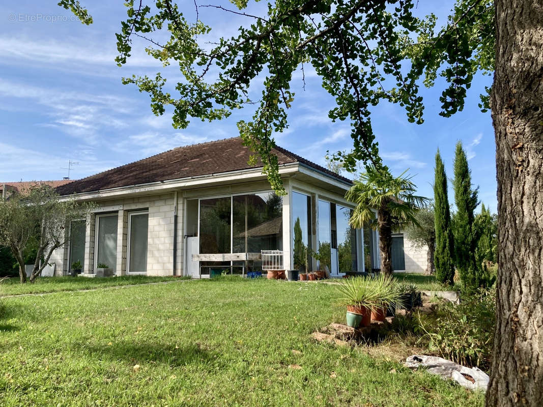 Maison à BELLERIVE-SUR-ALLIER