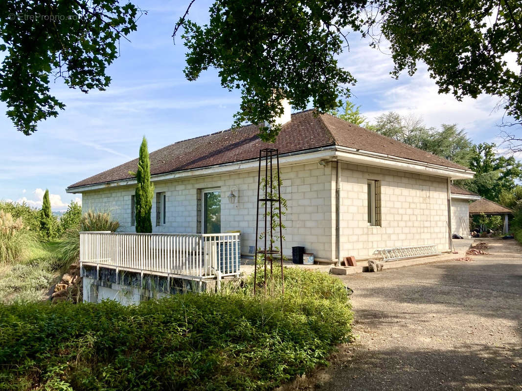 Maison à BELLERIVE-SUR-ALLIER