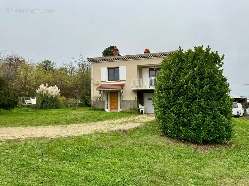 Maison à VERNOSC-LES-ANNONAY