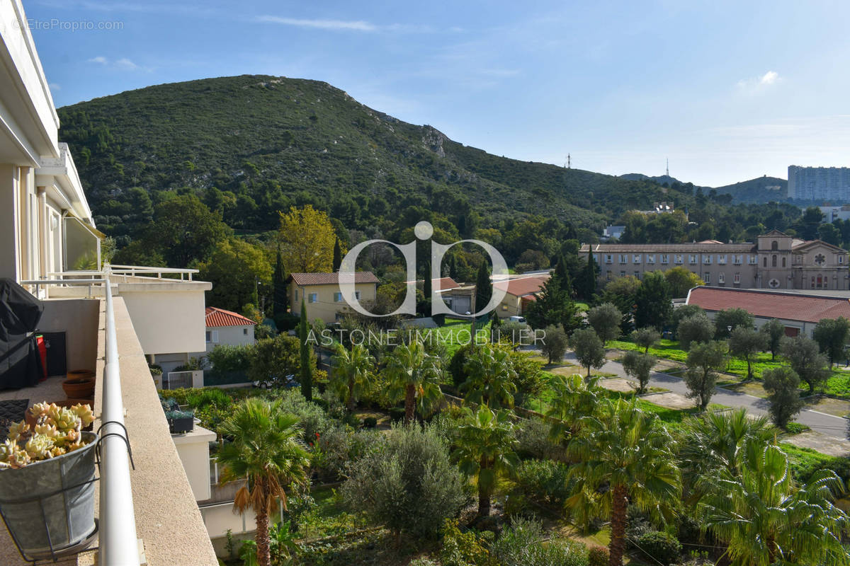 Appartement à MARSEILLE-9E