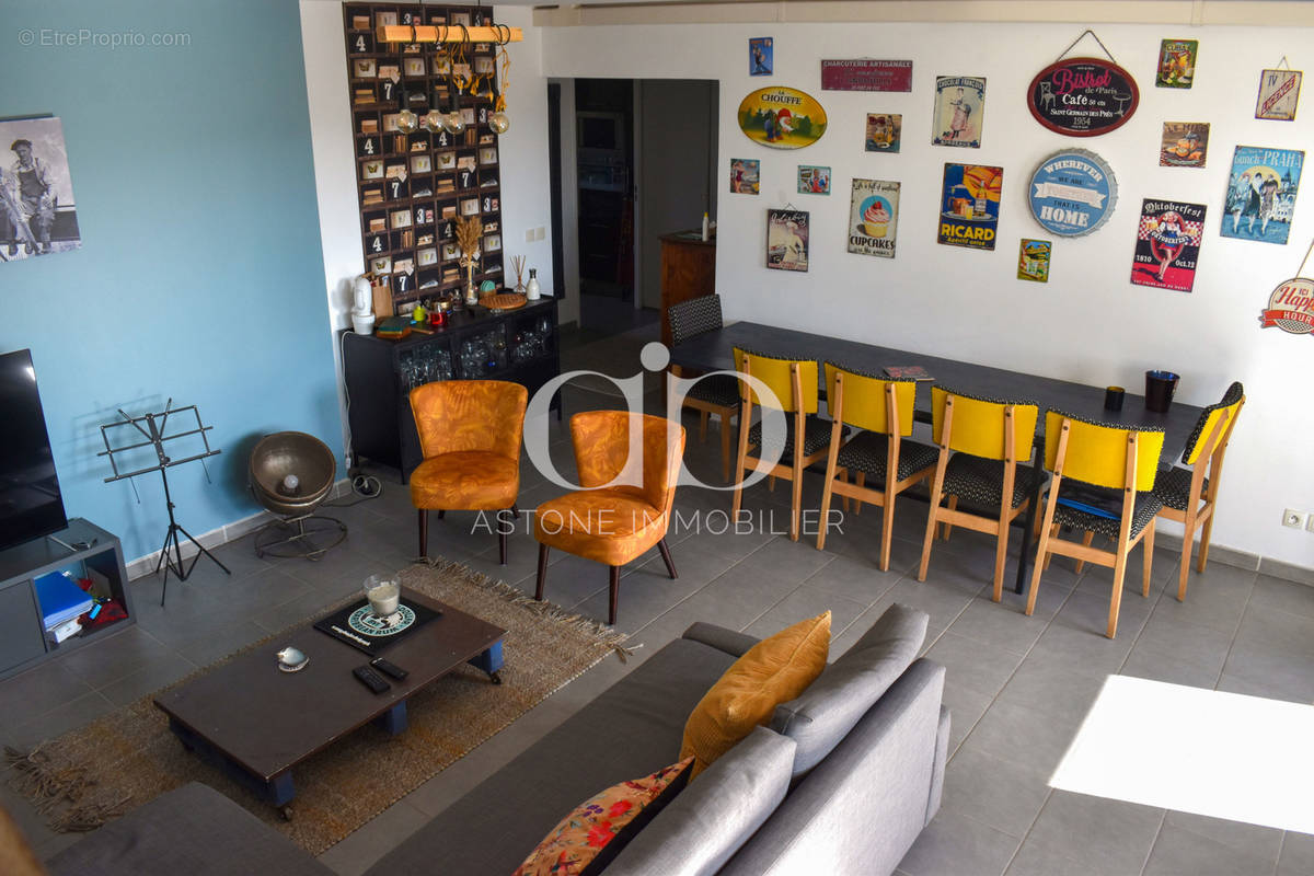 Appartement à MARSEILLE-9E