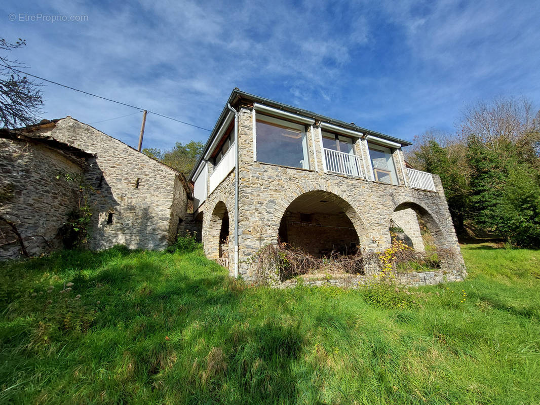 Maison à BRUSQUE