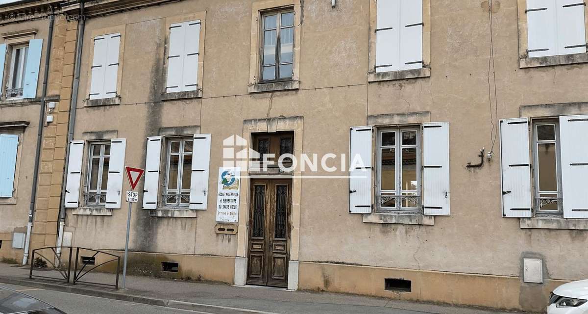 Appartement à TOURNON-SUR-RHONE