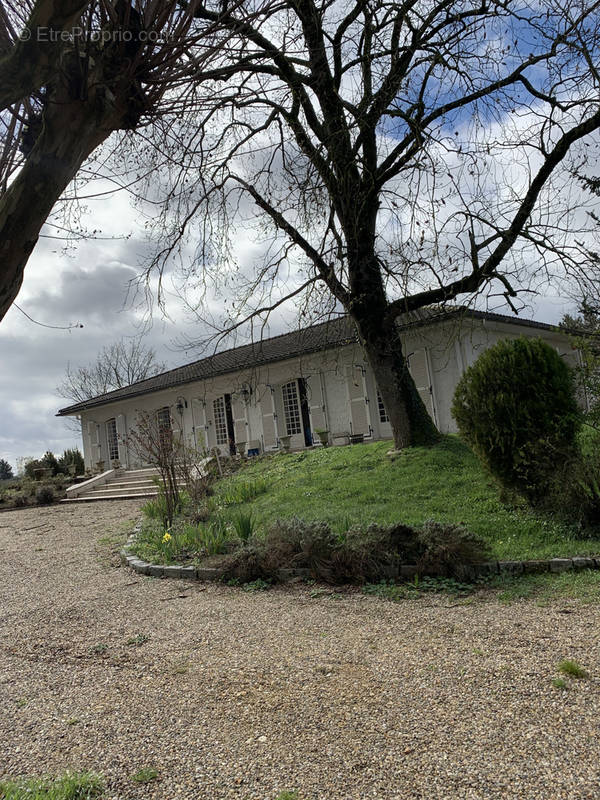 Maison à SAINT-EMILION