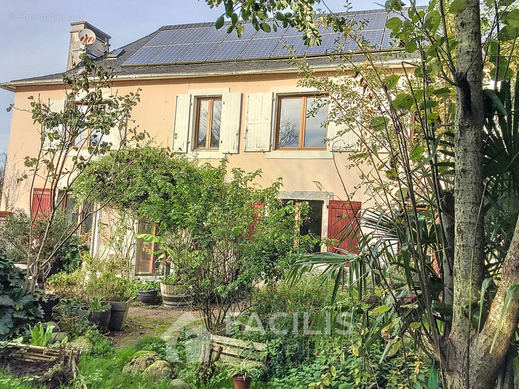 Maison à OLORON-SAINTE-MARIE