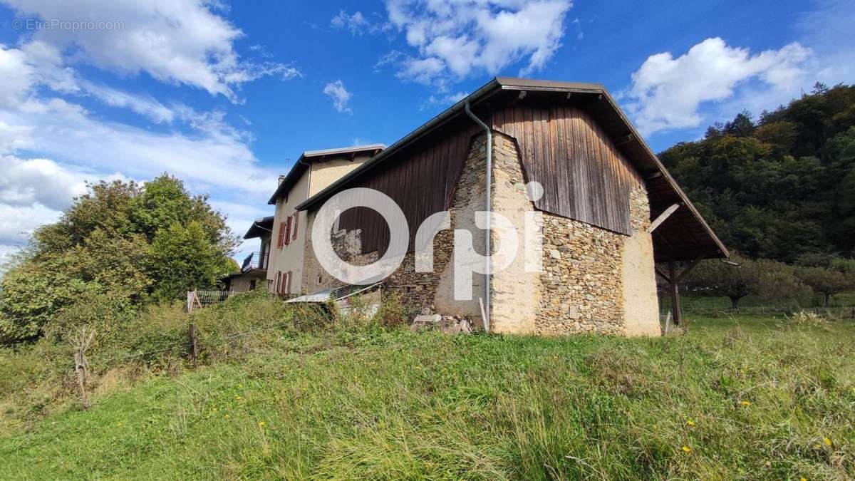 Maison à SAINT-MAXIMIN