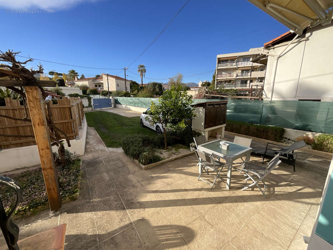 Maison à CAGNES-SUR-MER