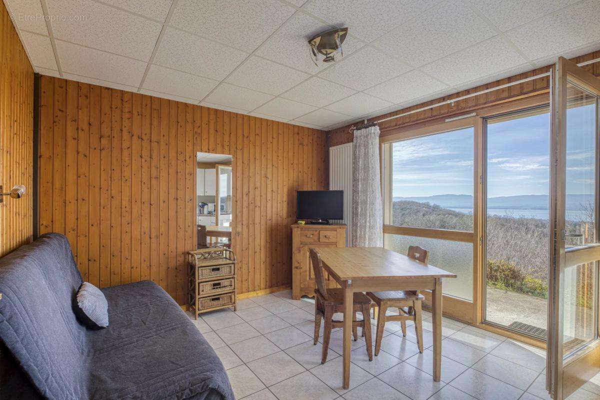 Appartement à ARMOY