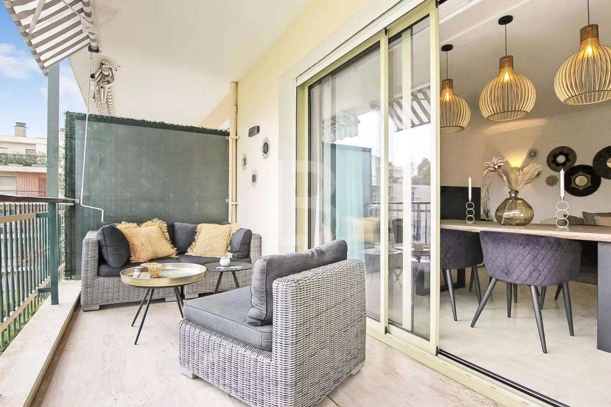 Appartement à CANNES