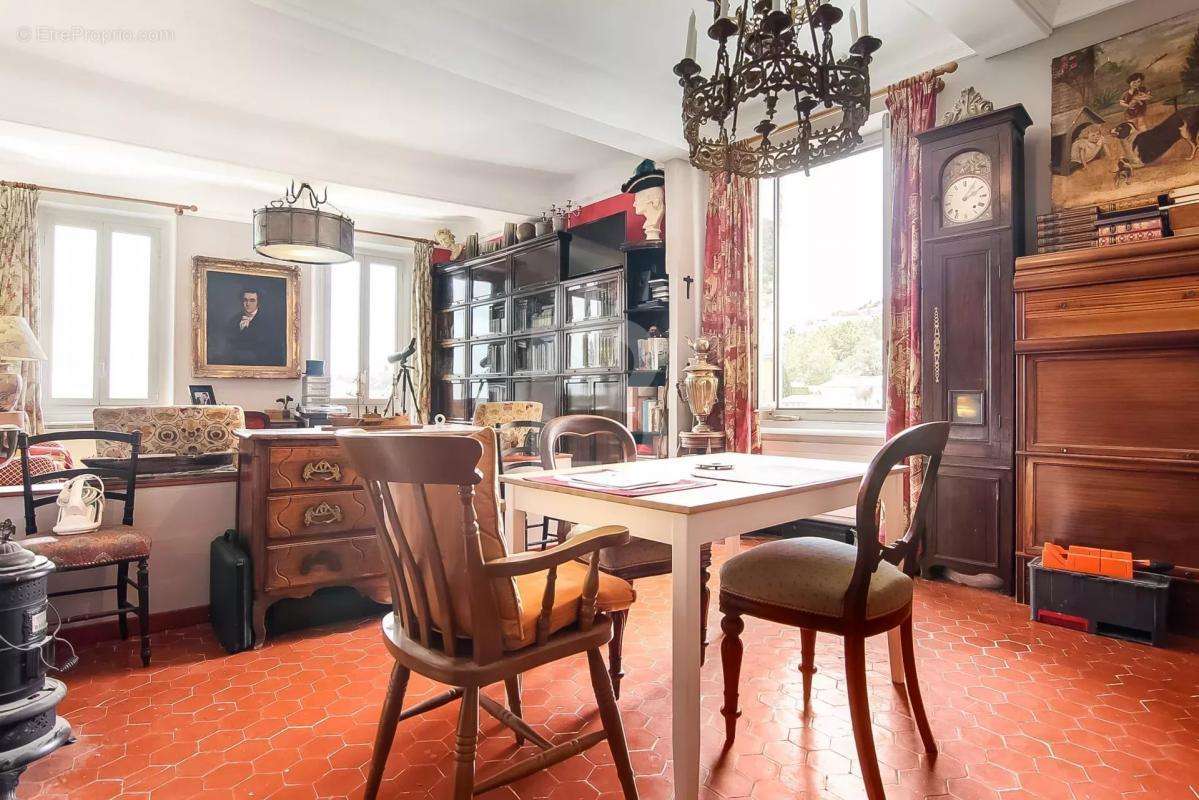 Appartement à GRASSE