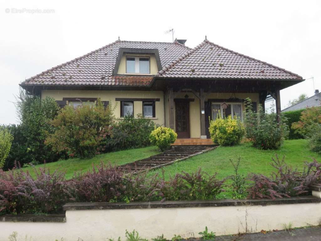 Maison à LUXEUIL-LES-BAINS