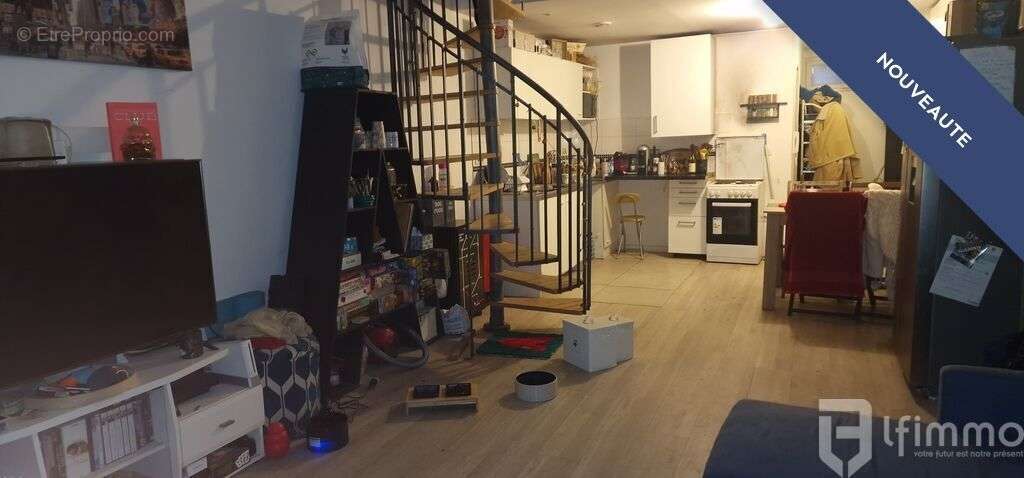 Appartement à IVRY-SUR-SEINE