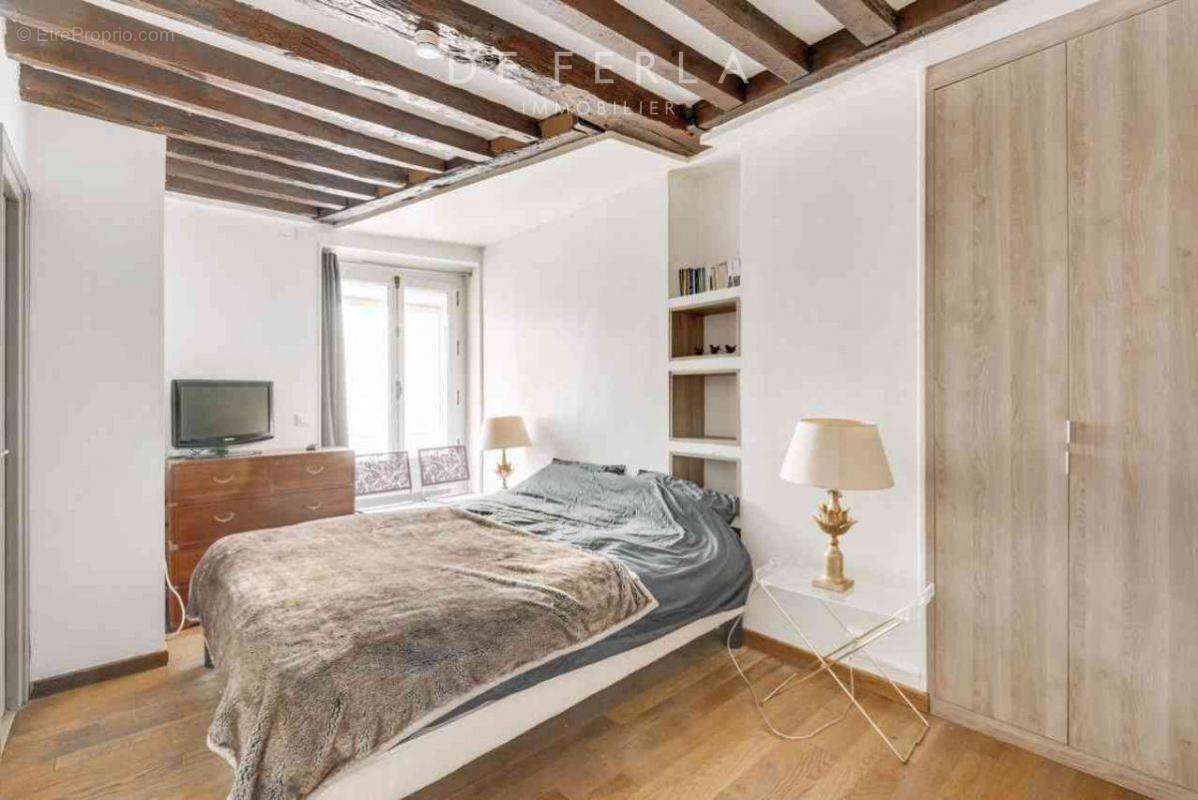 Appartement à PARIS-6E