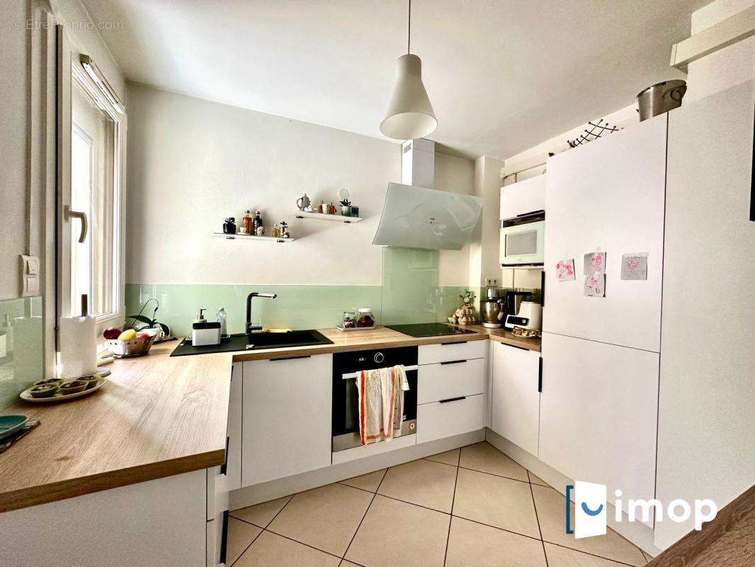 Appartement à MARSEILLE-15E