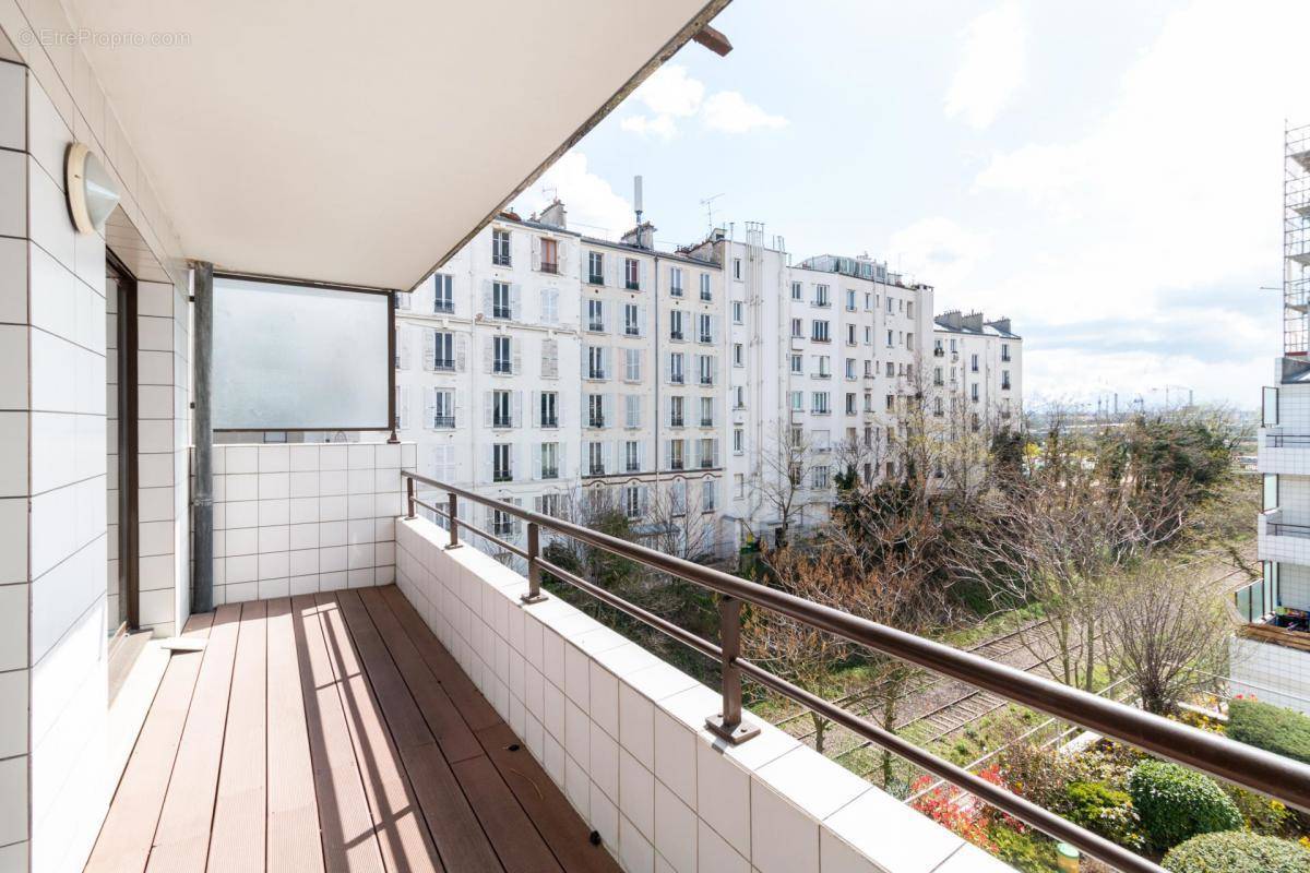 Appartement à PARIS-12E