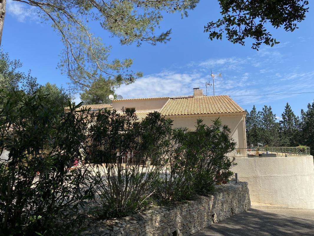 Maison à NIMES