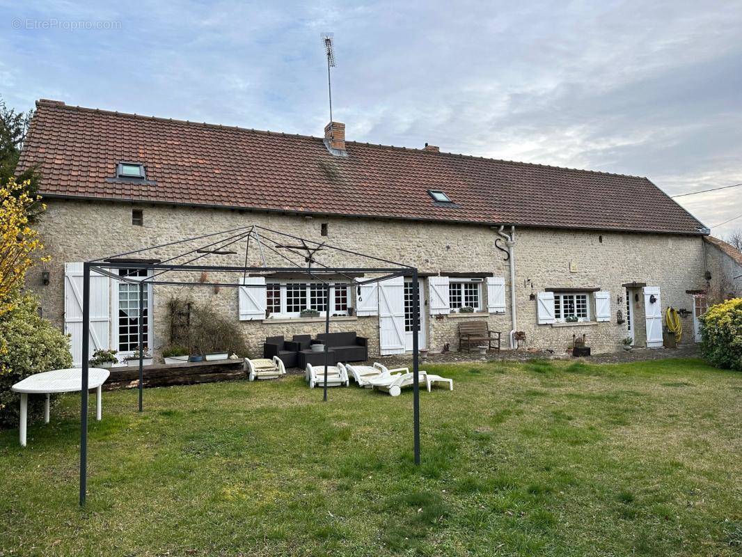 Maison à AUTRUY-SUR-JUINE