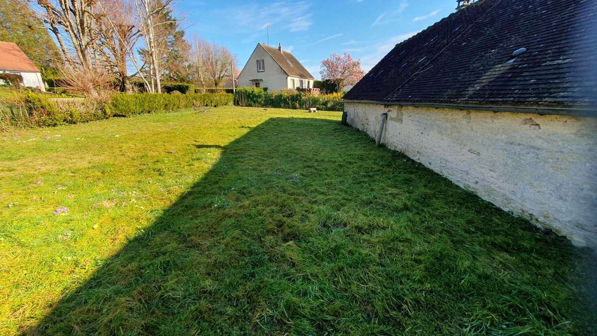 Terrain à PUISELET-LE-MARAIS